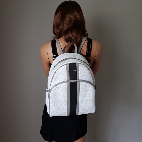 SOLD NWT Michael Kors Abbey Backpack & Wristlet - Picture 2 of 8